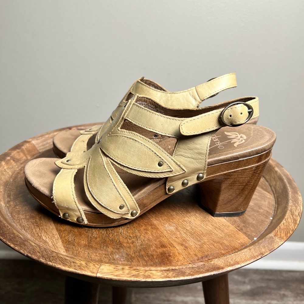 Dansko Nina Sand Dollar‎ Open Toe Wedge